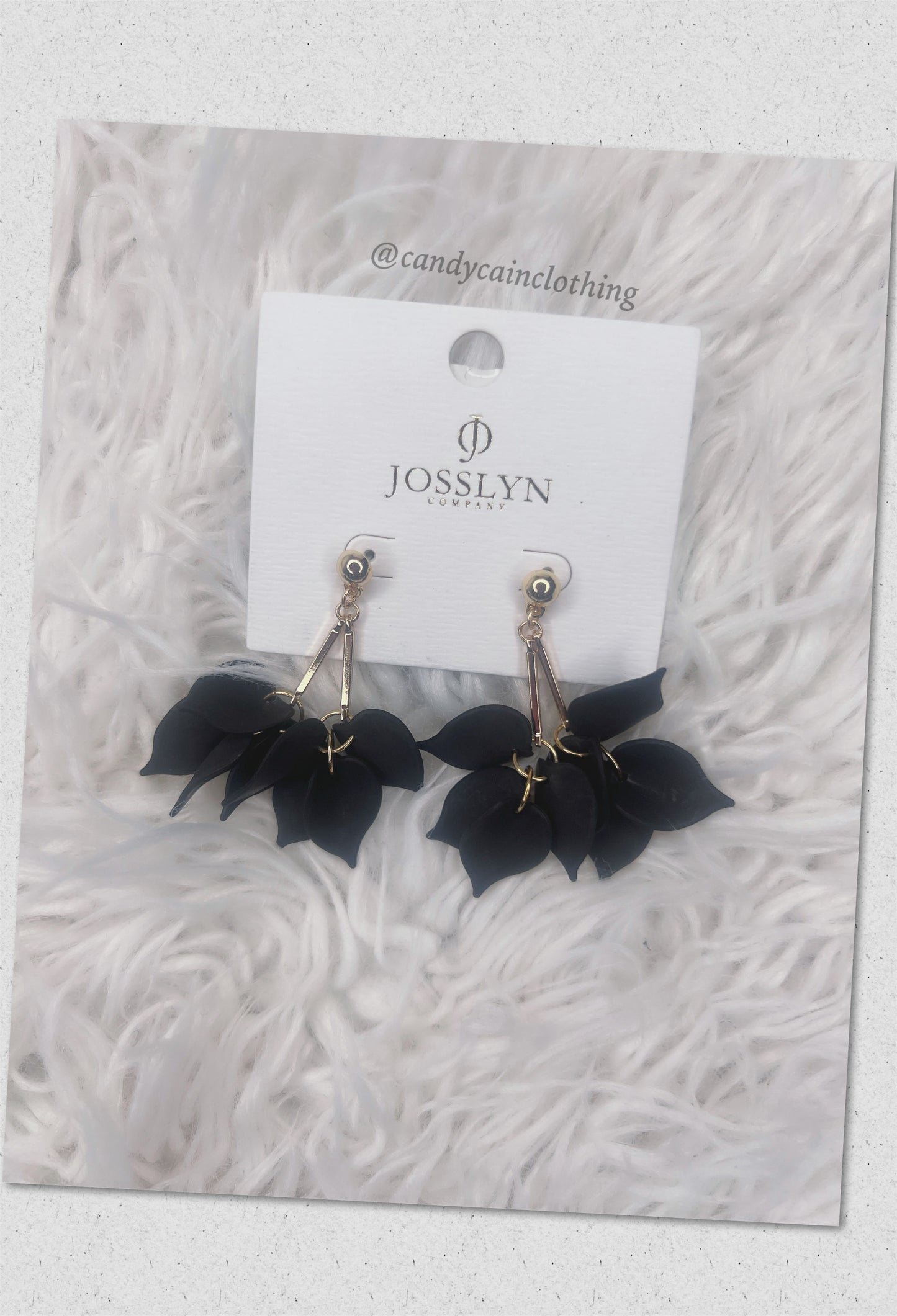 Petal Matte Earrings
