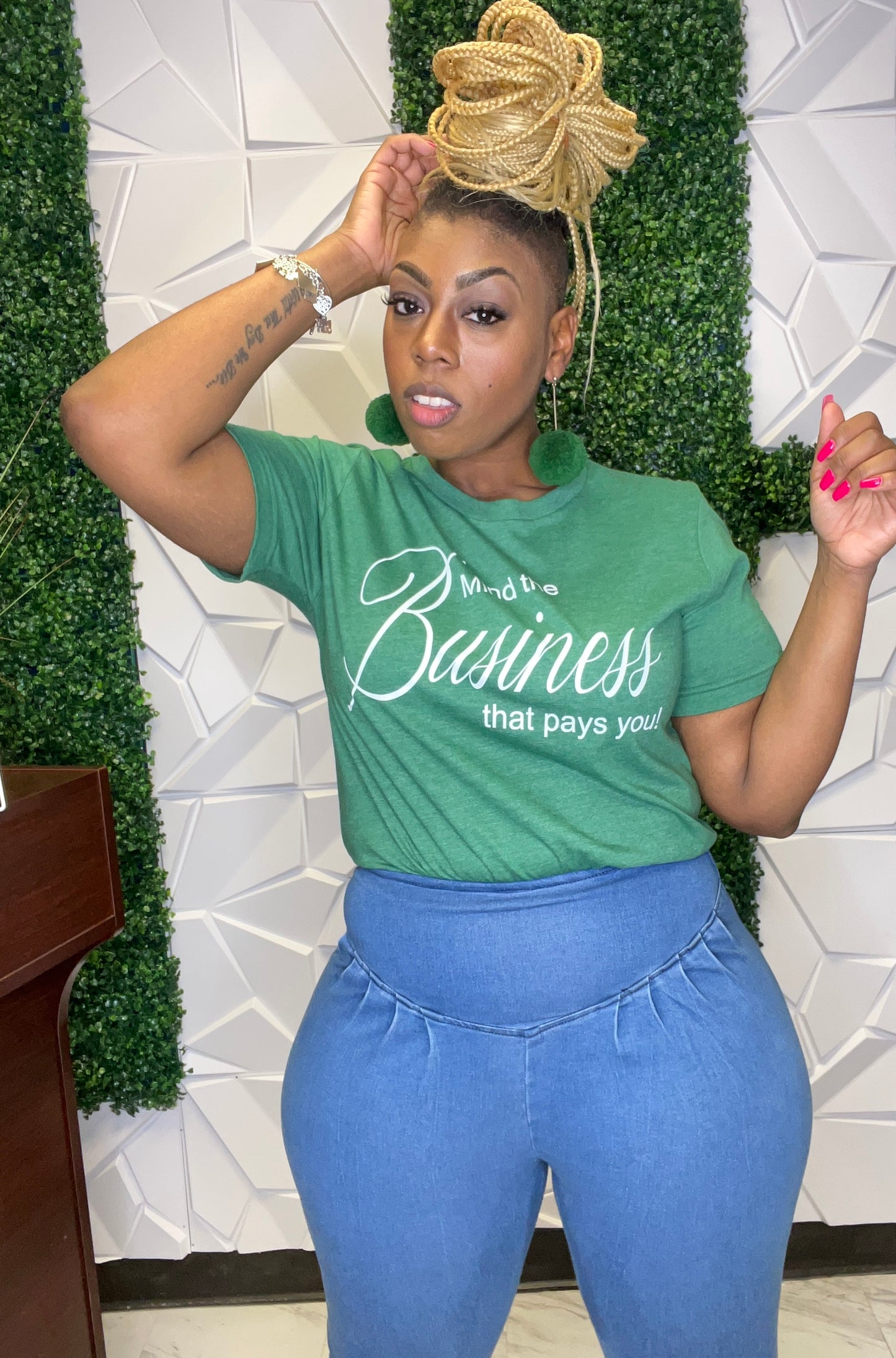 “Hustle x Business” Tee